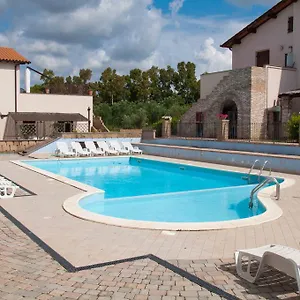Borgo Valmarina ** Follonica
